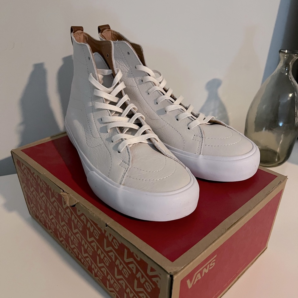 Stan Smith Sk8 Hi white leather shoes